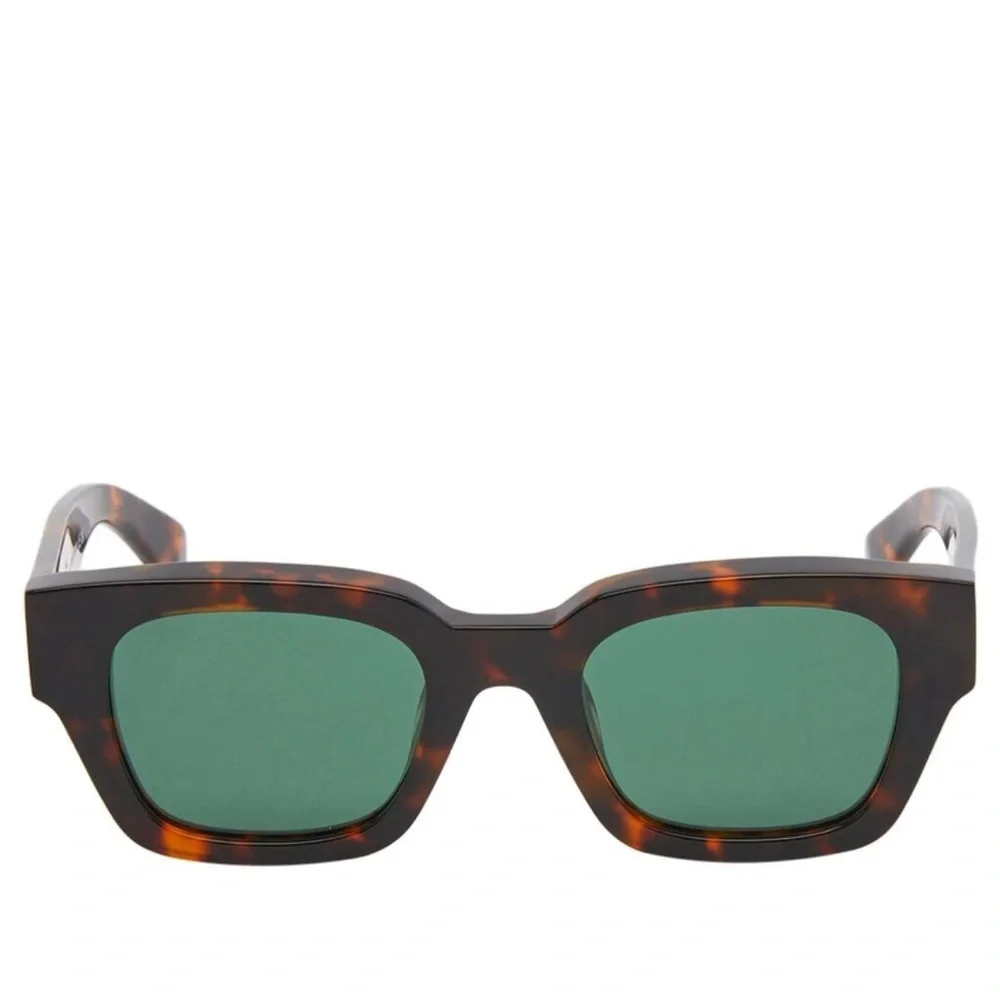 WHIT Tortoise Shell Design - Picture 2 of 7